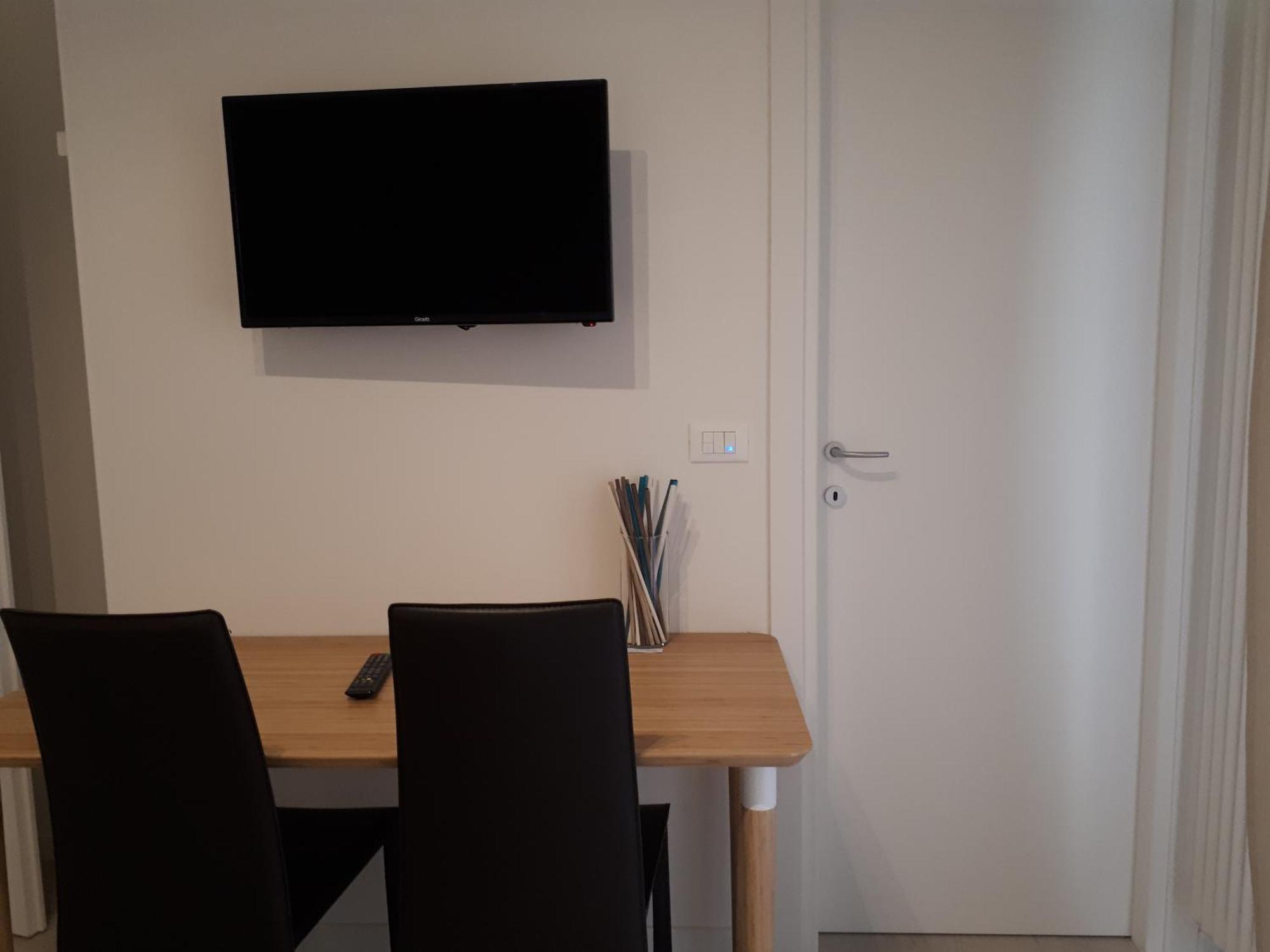 Soleluna Fiera 6 Rooms Μπολόνια Εξωτερικό φωτογραφία